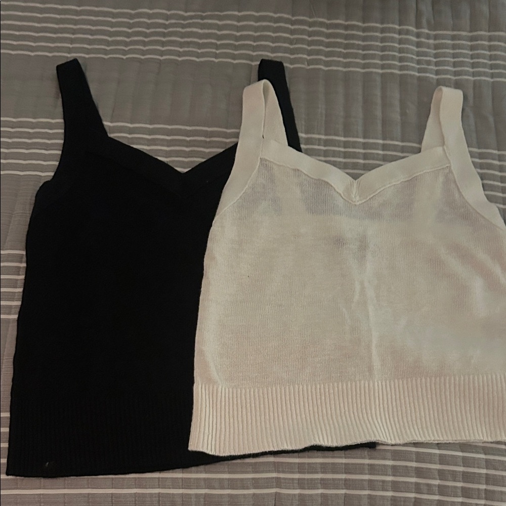 Banana Republic Black and White knit Tank Tops